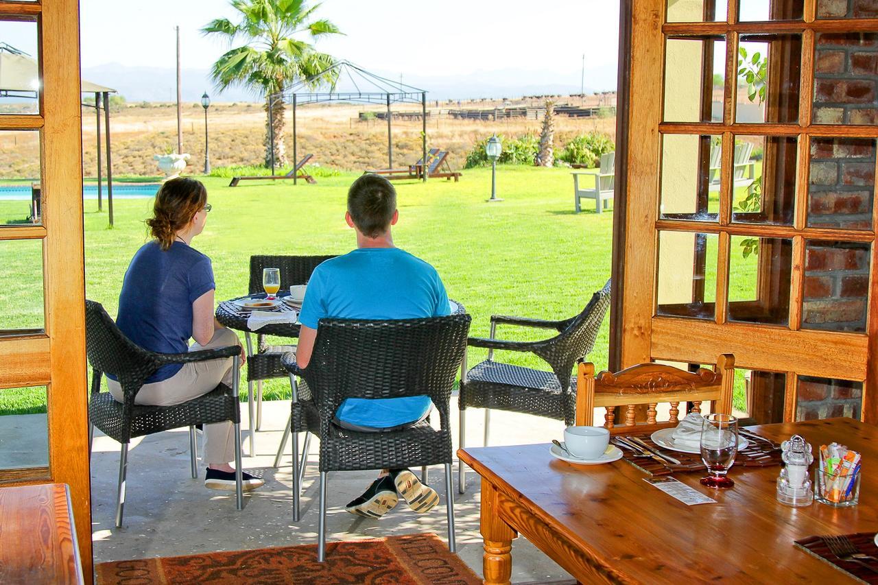 De Denne Country Guest House Oudtshoorn Eksteriør bilde
